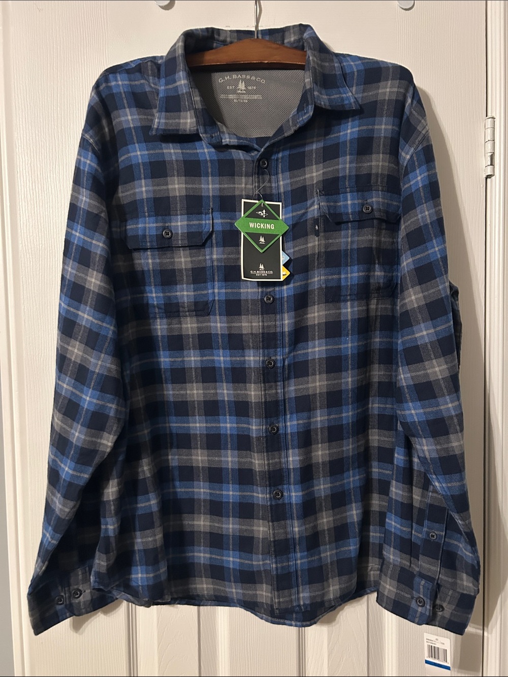 G.H. Bass & Co. Blue and Gray Plaid Button-Down Shirt XL